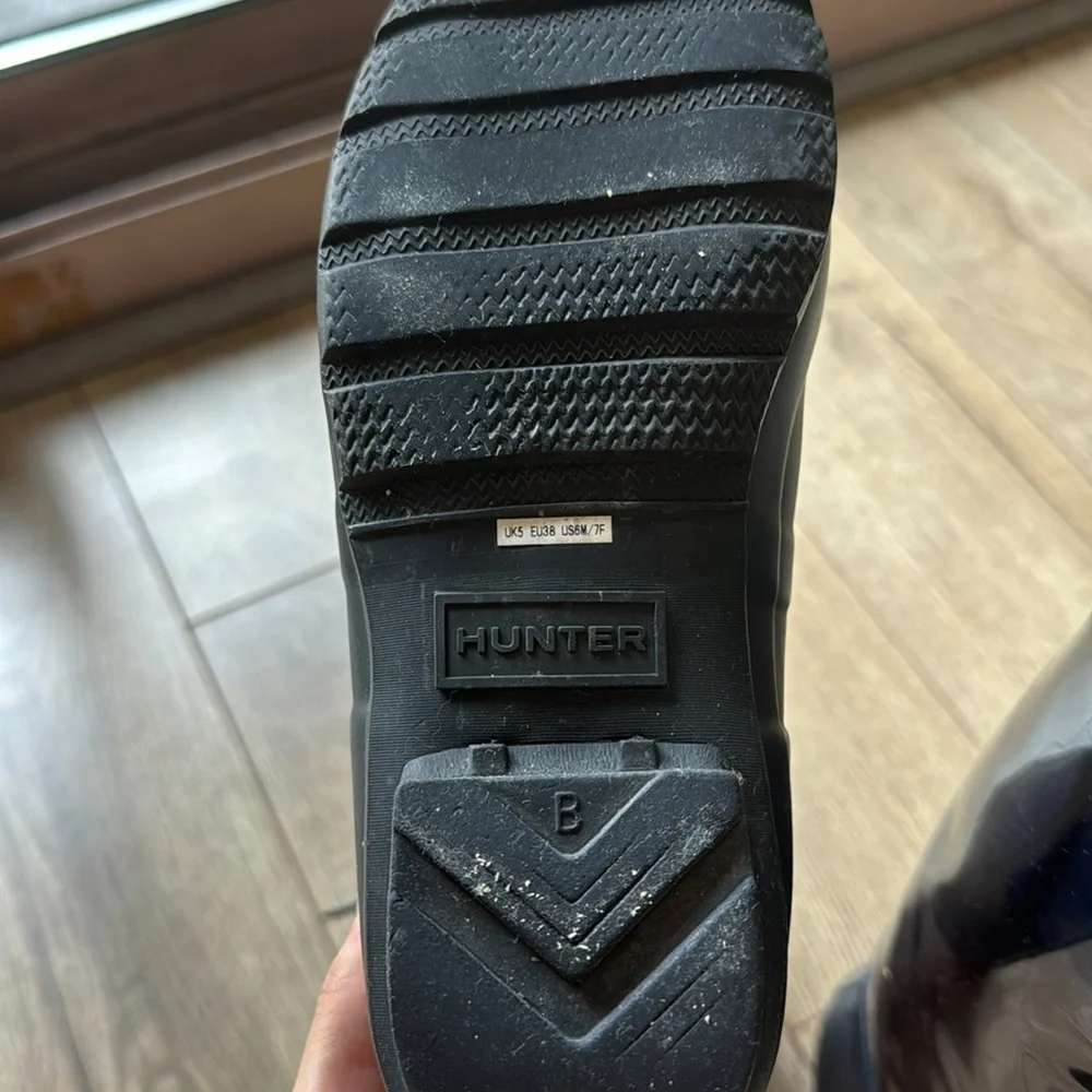 hunter boots with socks